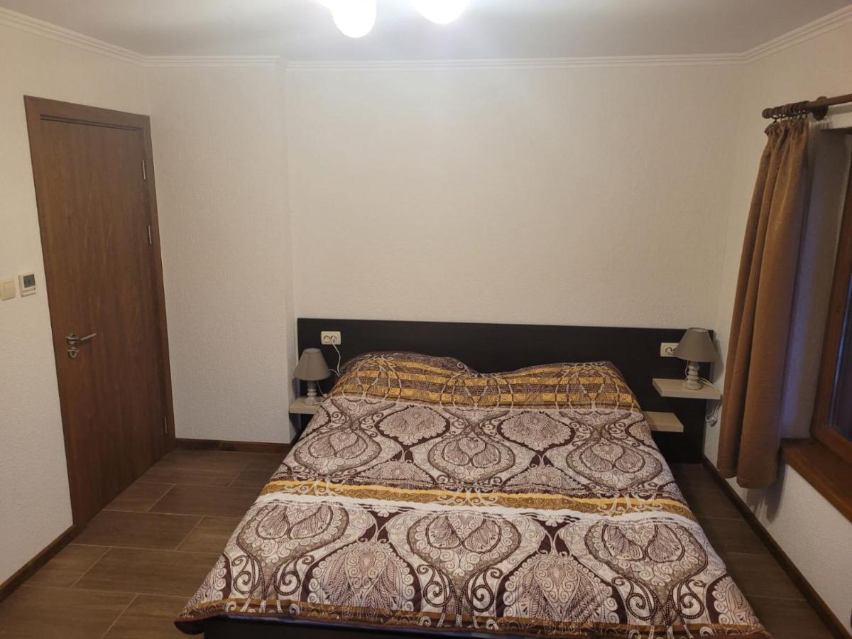 Къща За Гости Феникс Koprivshtitsa Buitenkant foto