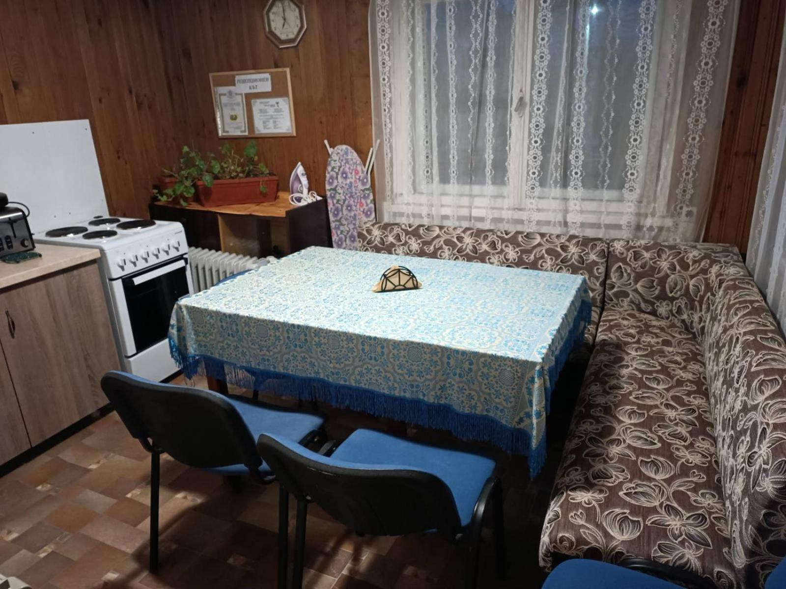 Къща За Гости Феникс Koprivshtitsa Buitenkant foto